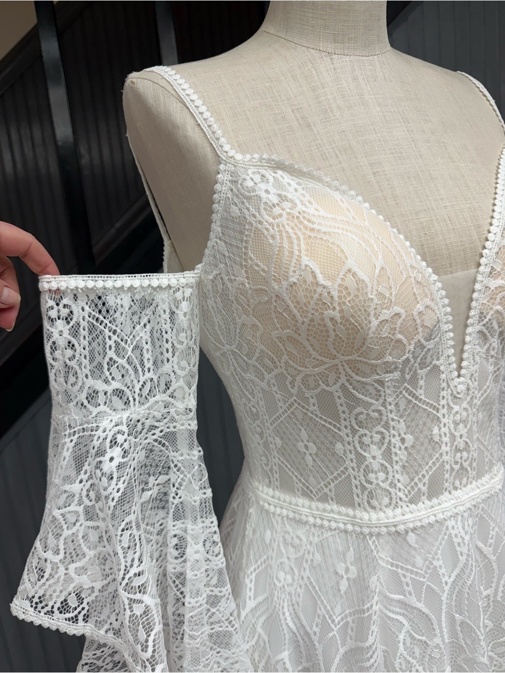 Wilderly Bride Genevieve Lace Boho Wedding Dress Gown Ivory Petite, Lace Crochet - Picture 9 of 17